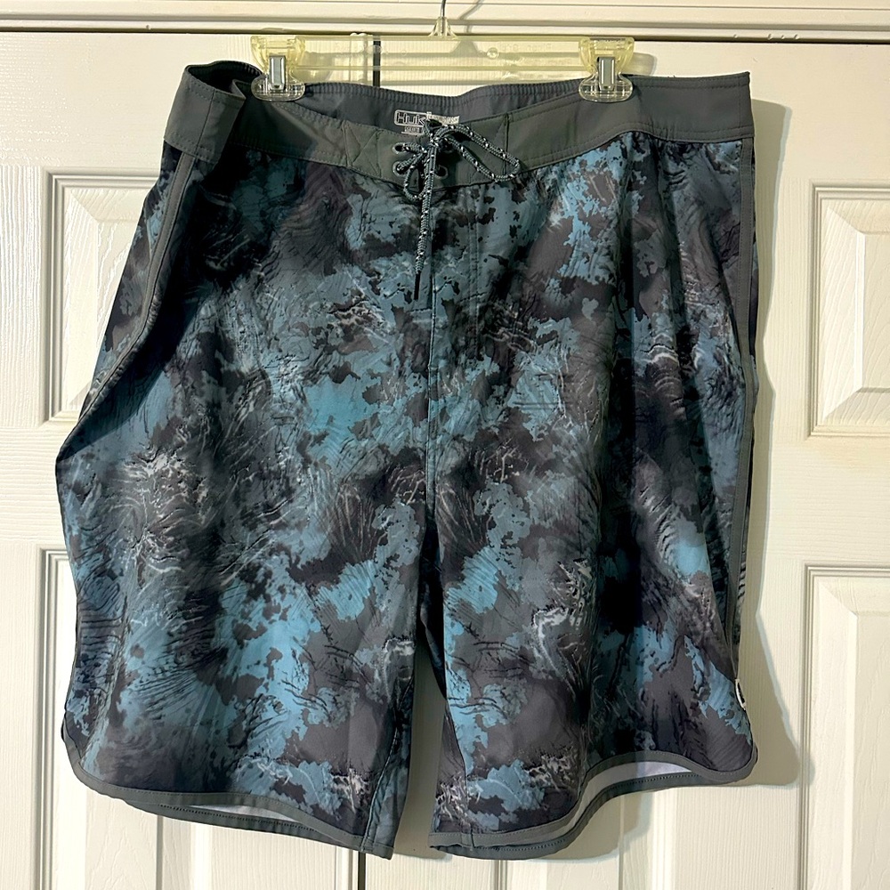 Huk Gray and Blue Board Shorts Quick-Dry Swimwear size 42